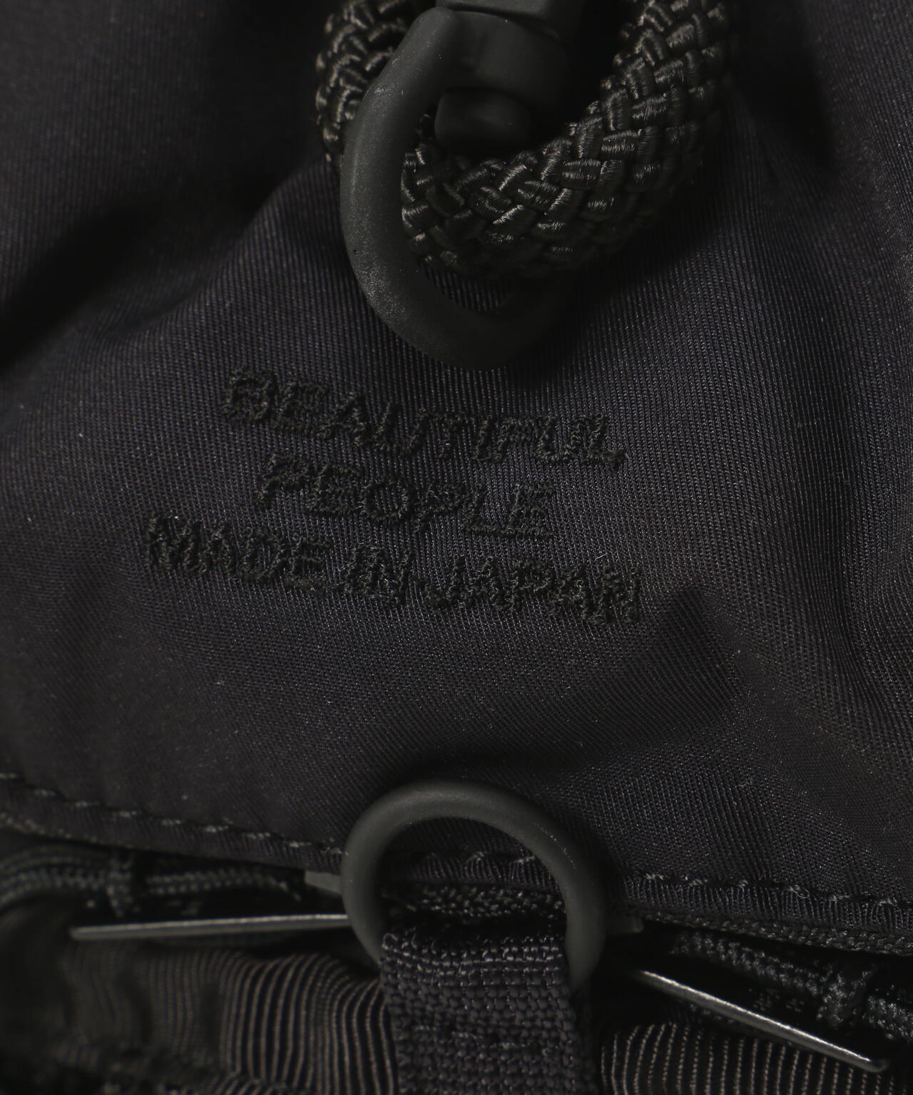 beautiful people/ビューティフルピープル/over engineering sacoche