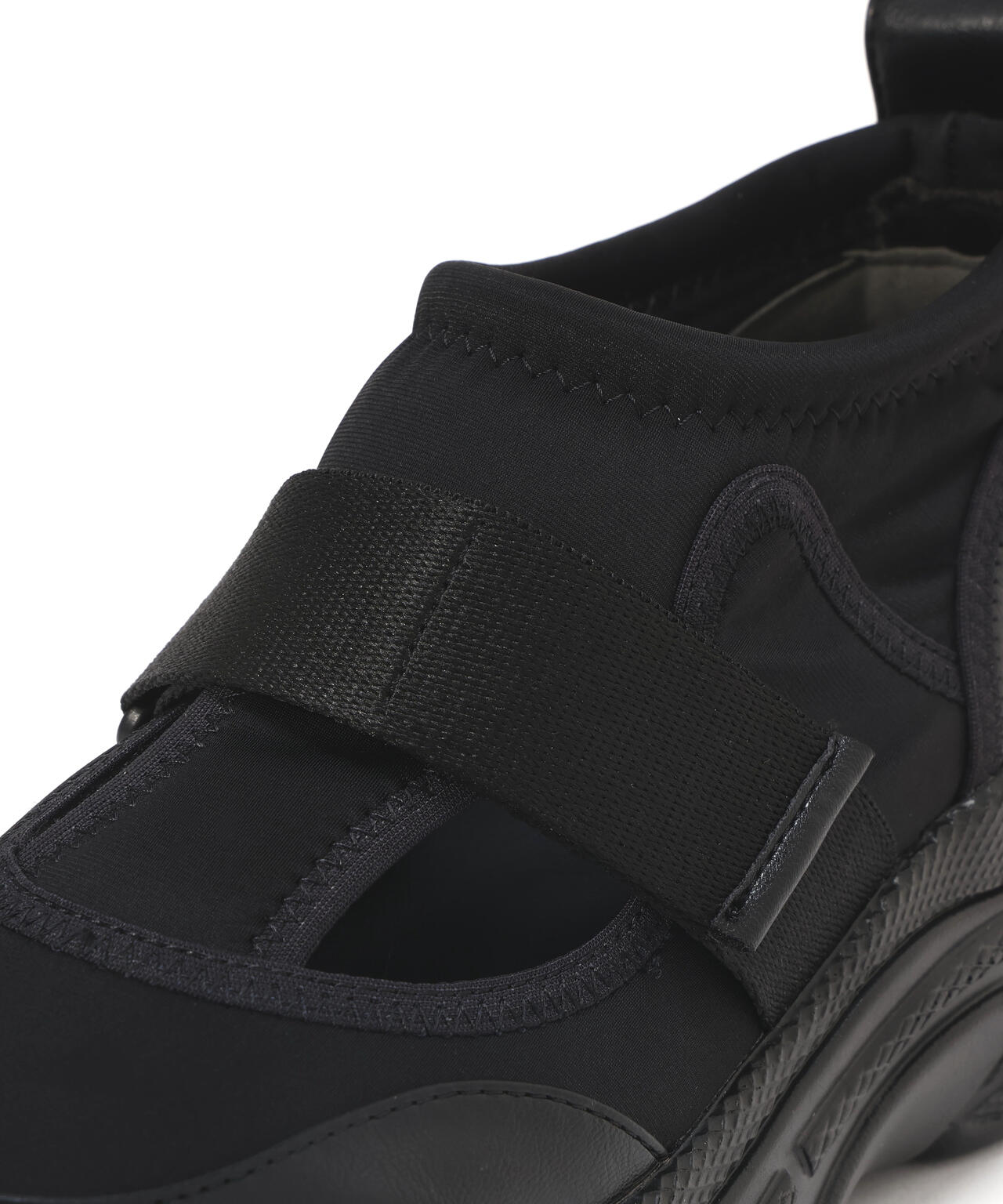 UN3D./アンスリード/CURVE LIGHT SNEAKER