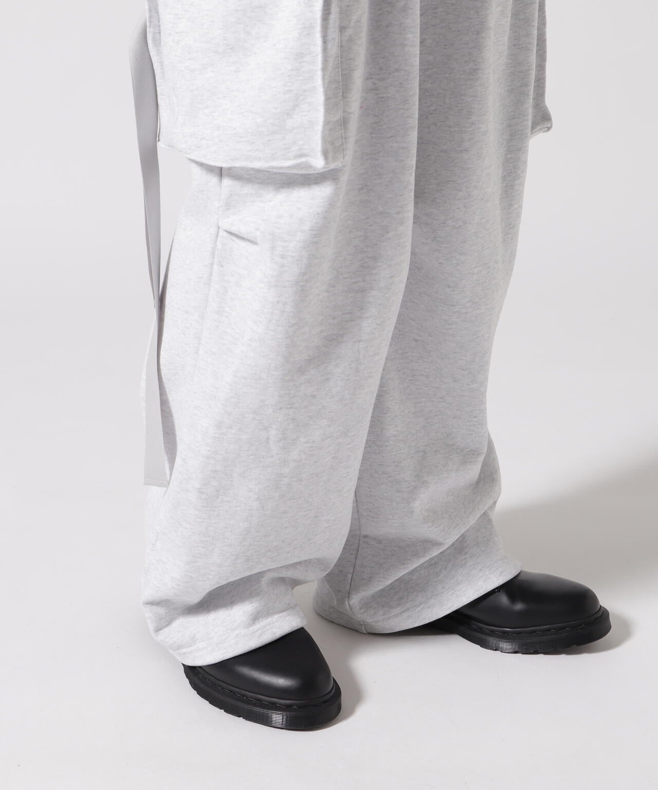 Toironier/トワロニエ/"2Tuck Sweat Cargo Pants"