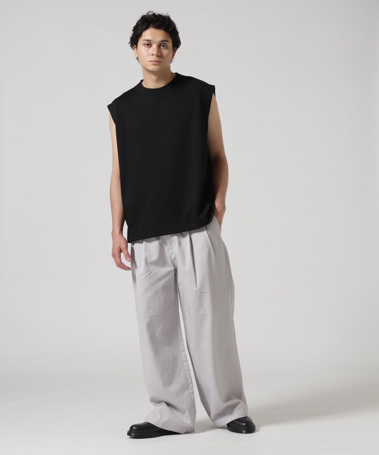 Toironier/トワロニエ/２Tuck CHINO Pants
