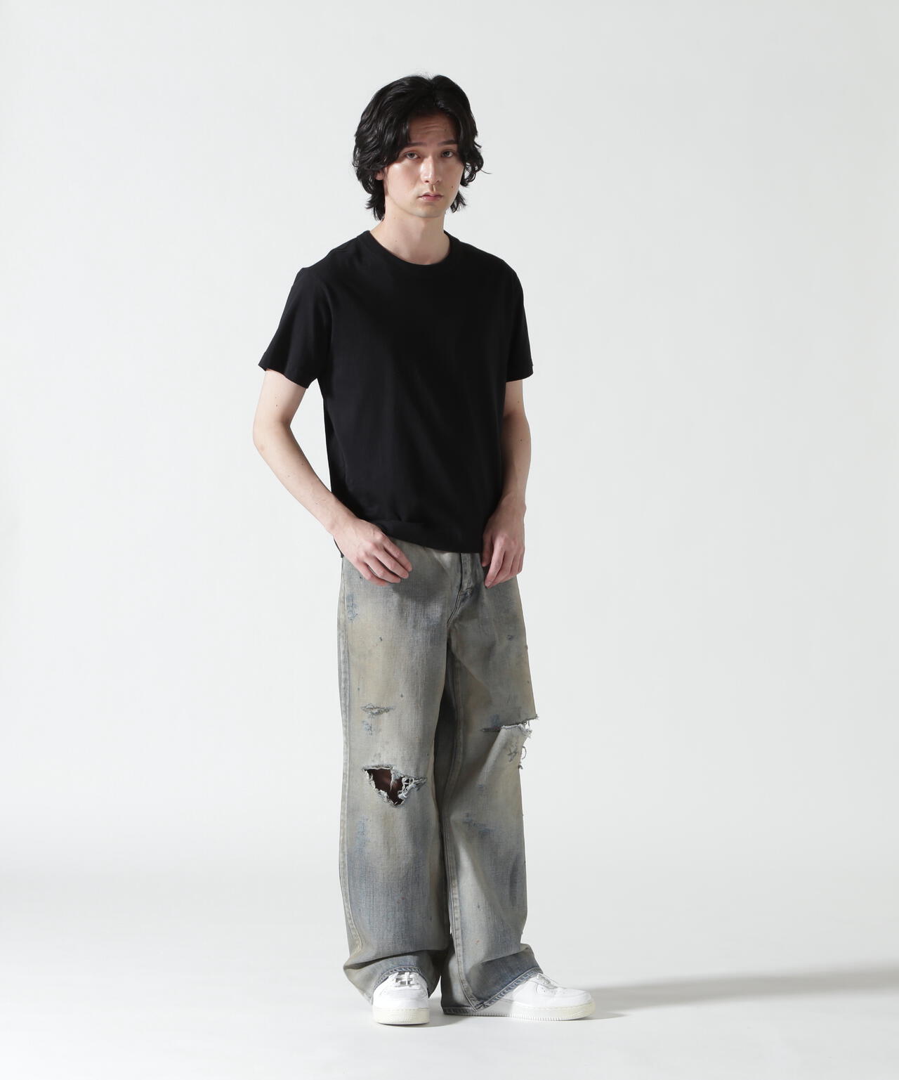 177cm B:81 W:72 H:88 着用サイズ：3