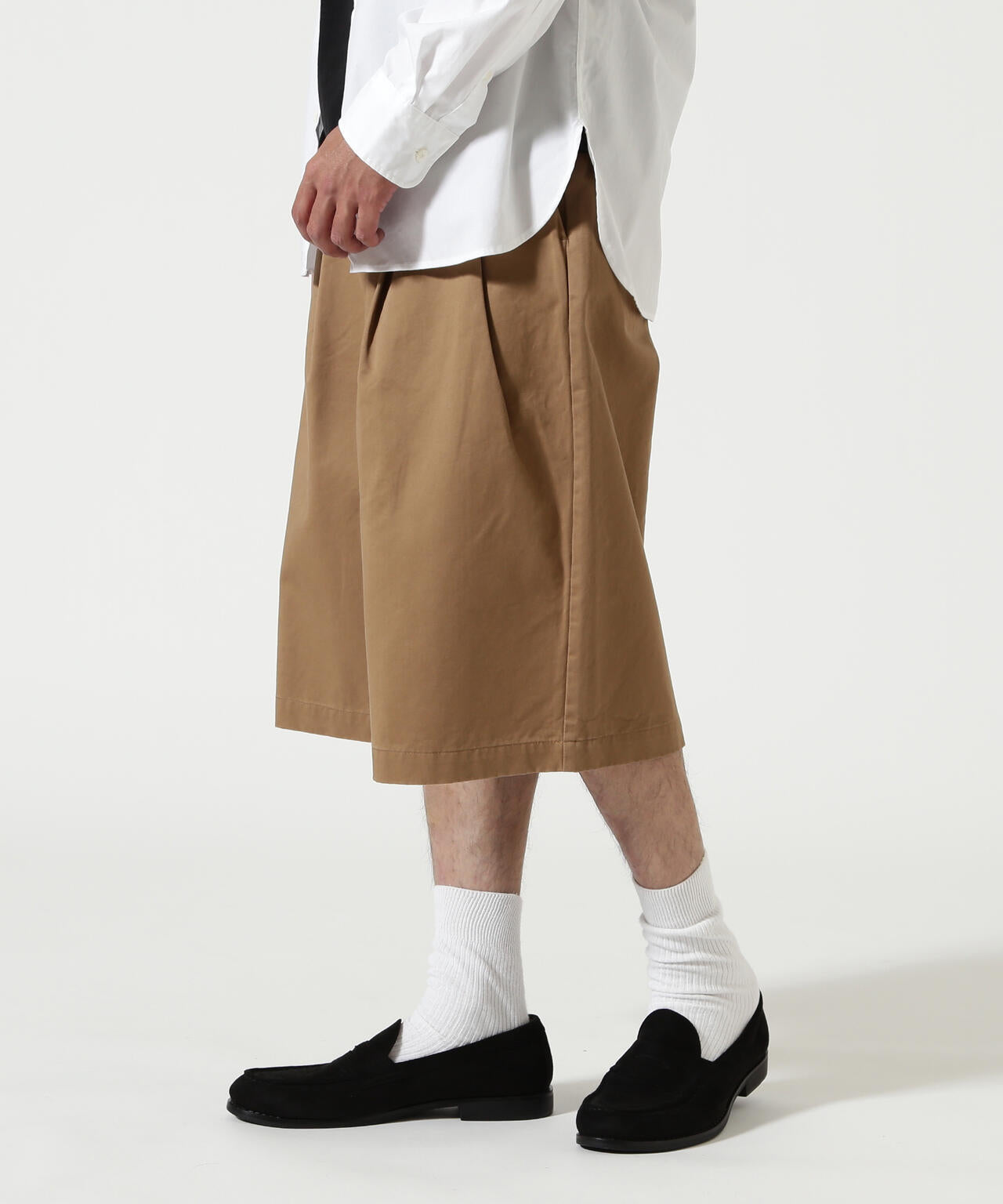 Toironier/トワロニエ/2TUCK LONG SHORTS