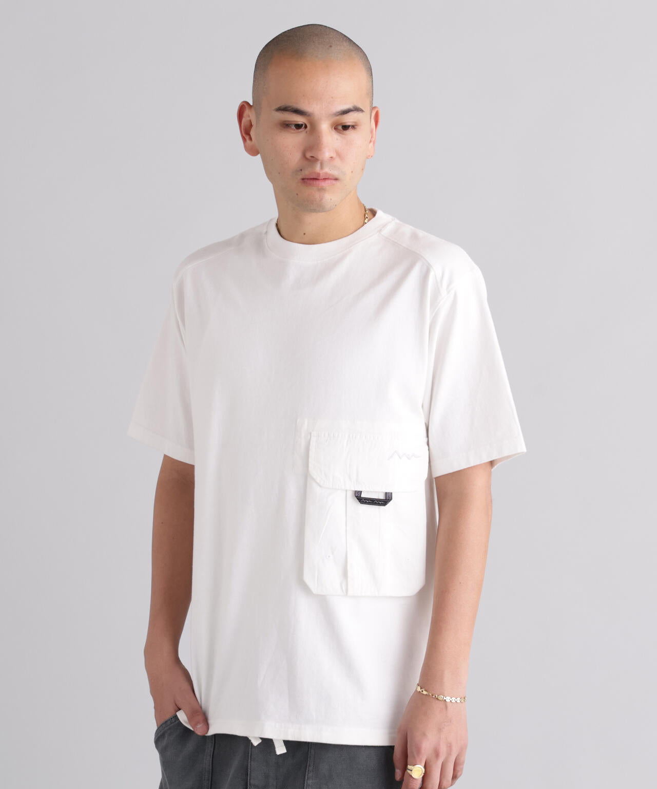 MANASTASH/マナスタッシュ/DISARMED TOP