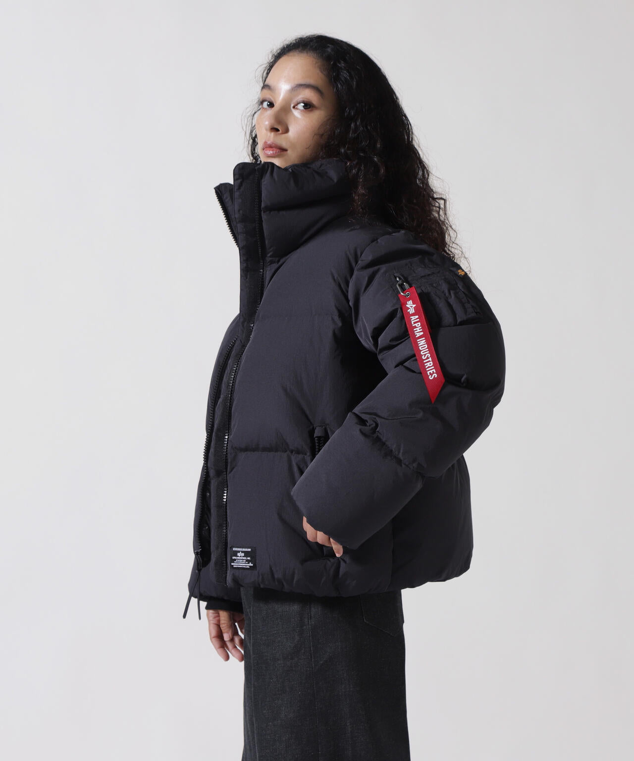 WOMENS SIERRA SHORT PUFFER