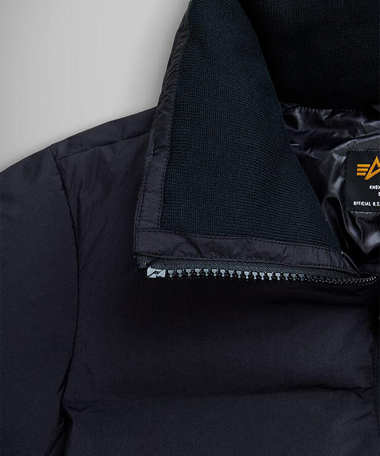 WOMENS SIERRA SHORT PUFFER