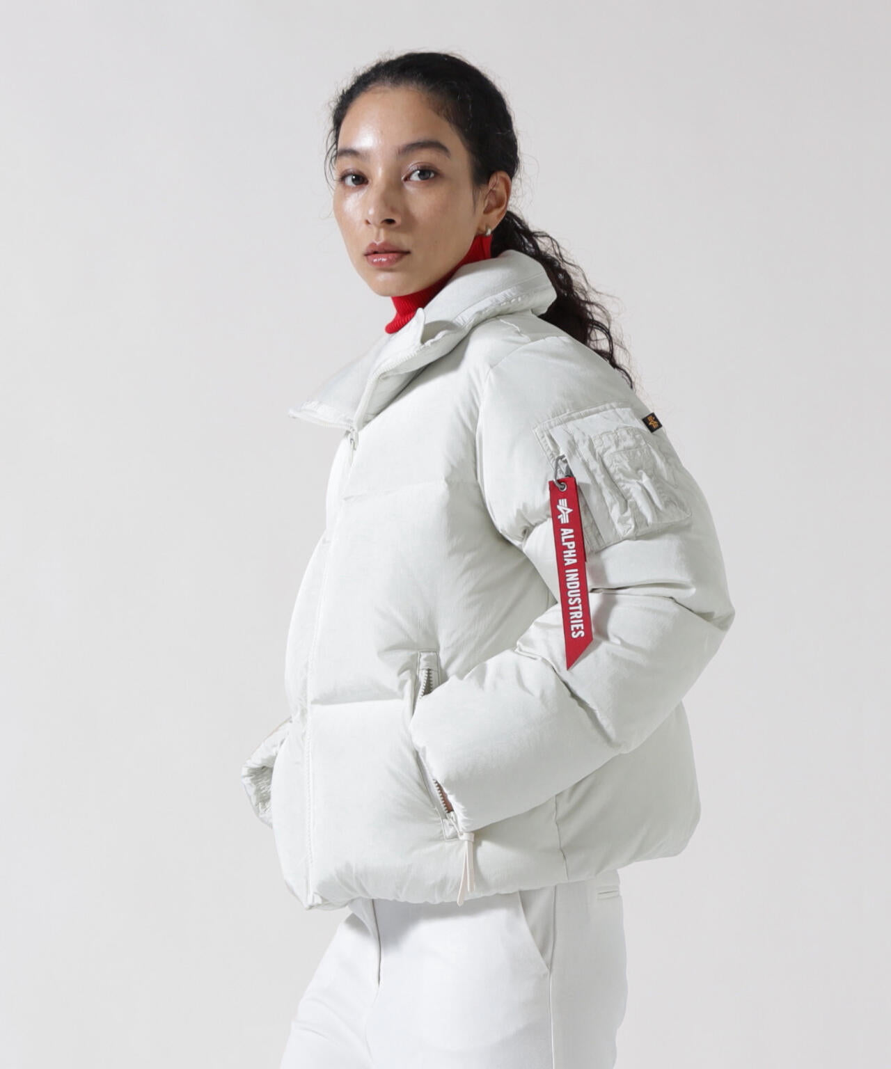 WOMENS SIERRA SHORT PUFFER