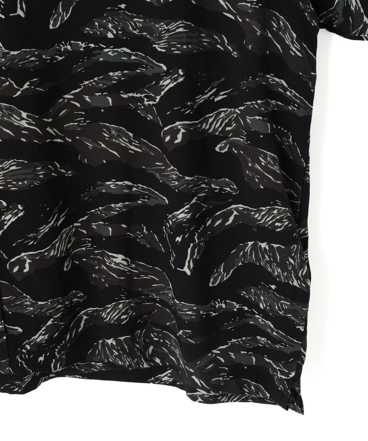 SS CAMO RELAXED CAMP SHIRT
