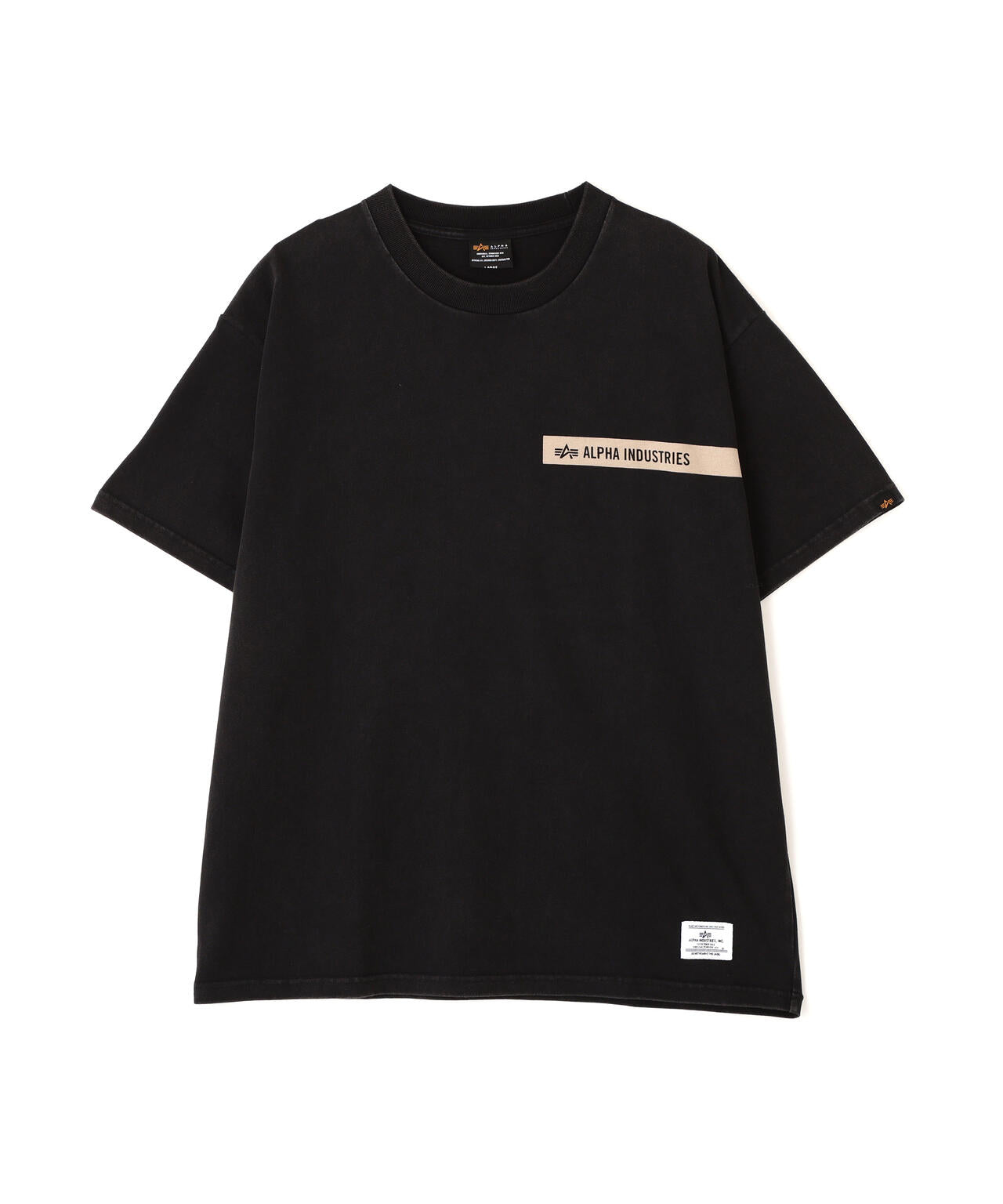 MOMENT COLLAGE T-SHIRT