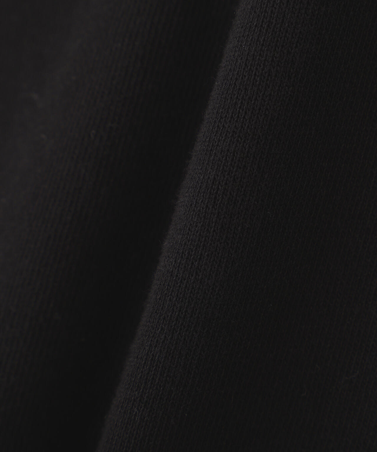 ALPHA RED RIBBON CREW SWEAT